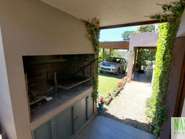 place photo 48