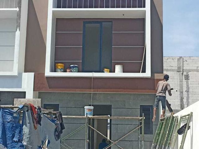 RUMAH BARU TAMBAK MEDOKAN AYU DKT MERR, WIGUNA, RUNGKUT ASRI, UPN