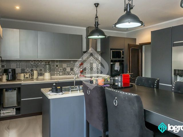 place photo 67