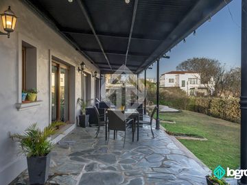 place photo 34