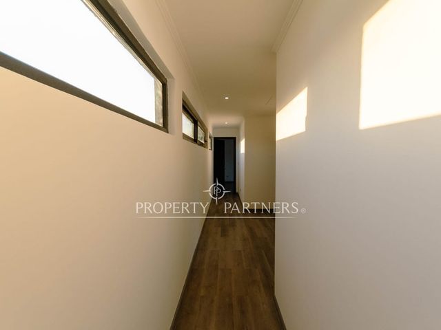 place photo 48