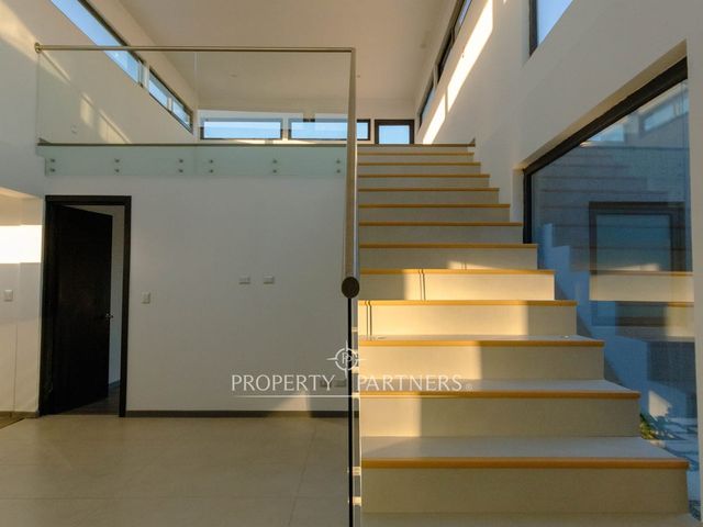 place photo 49