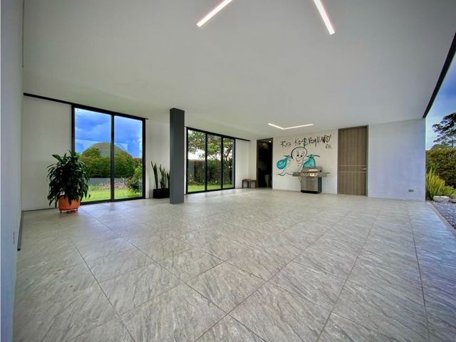 place photo 49
