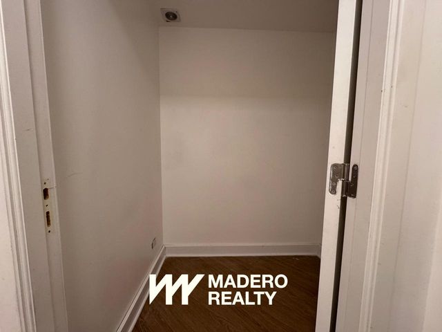 place photo 52