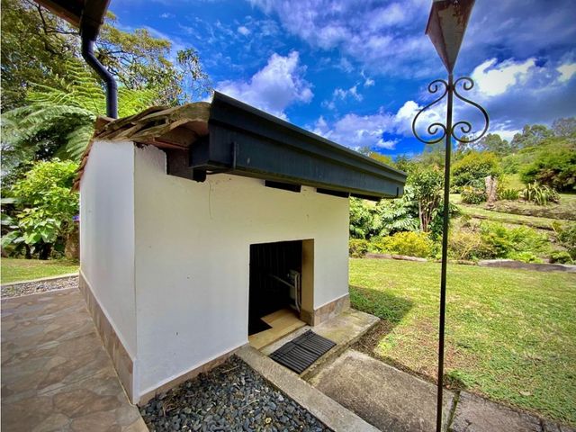 place photo 63