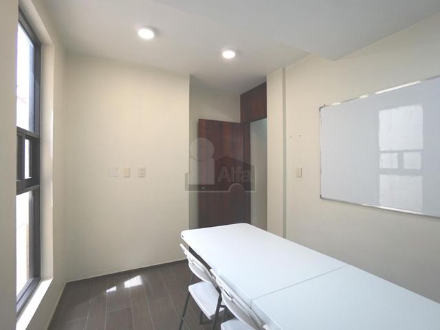 place photo 53