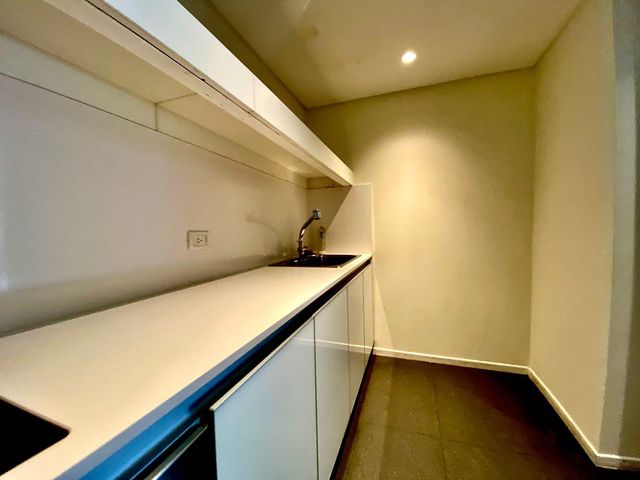 place photo 85