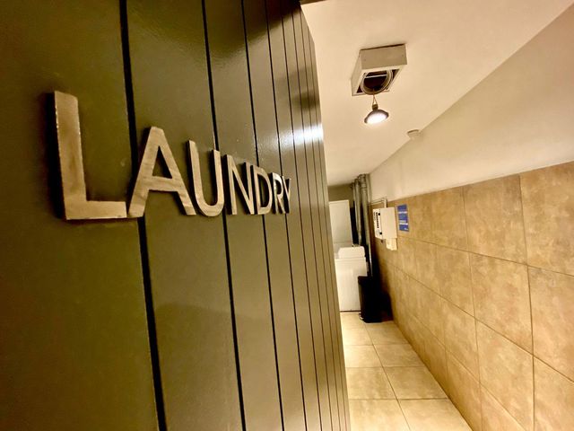 place photo 100