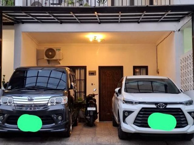 Rumah second dekat dalam cluster di Bintara jaya dekat pondok kopi