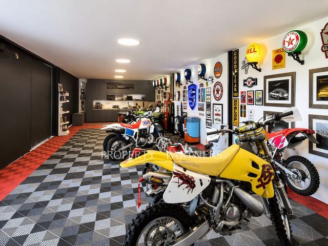 place photo 29