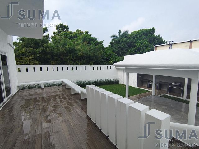 place photo 44
