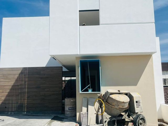 RESIDENCIA EN PREVENTA ALAMOS ALTOZANO - (3)