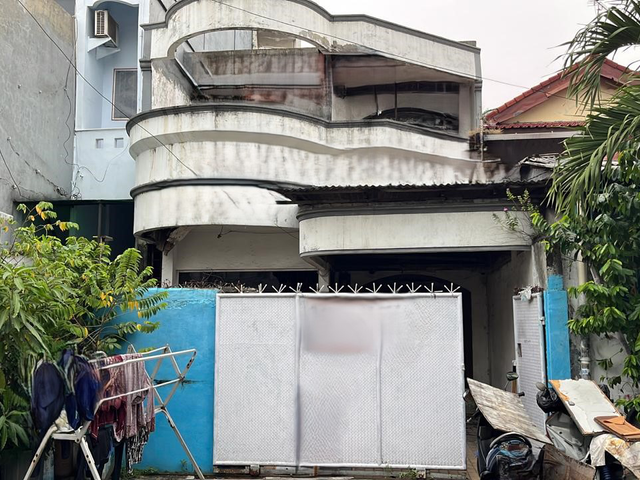 DIJUAL RUMAH TINGGAL KAWASAN KEAGUNGAN COCOK UNTUK KOSKOSAN