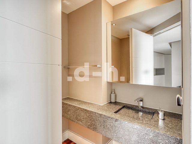 place photo 35