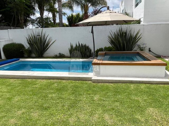 place photo 52