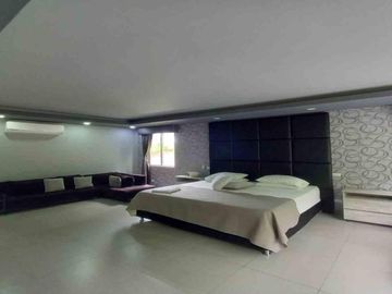 place photo 34