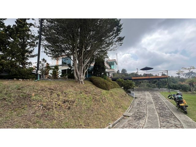 place photo 90