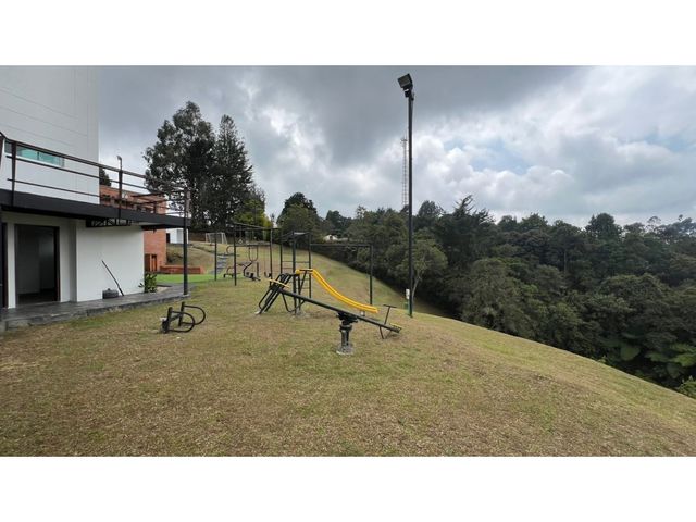 place photo 80