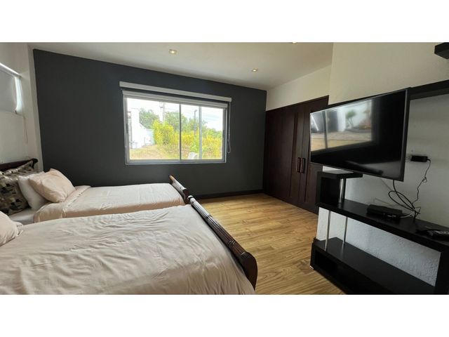 place photo 64