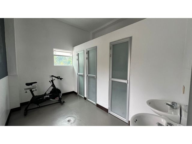 place photo 55