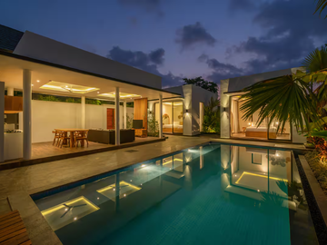 Villa dijual di Legian - AC, Garasi, Dapur lengkap