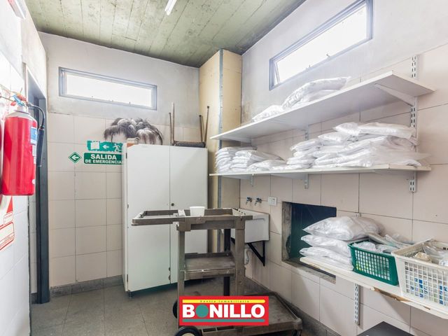 place photo 32