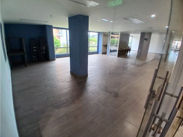 place photo 48
