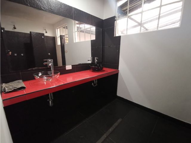 place photo 60