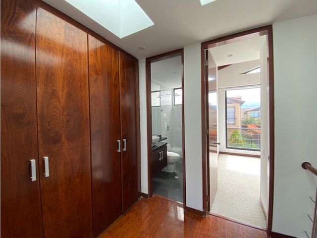 place photo 48