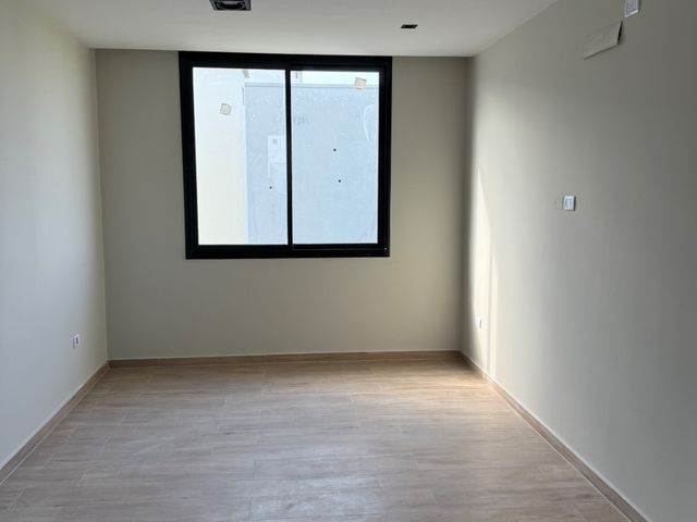 place photo 51