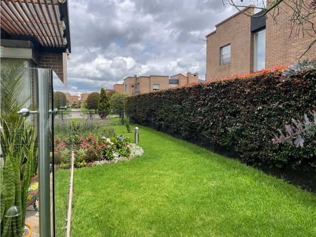 place photo 24