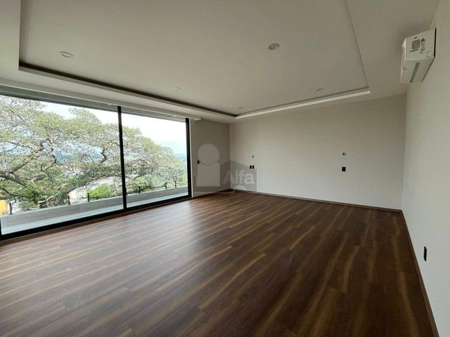 place photo 50