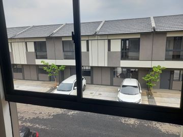 Banten, Indonesia - Garasi, Taman, Secure parking