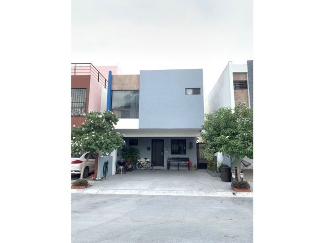Casa en Renta AMUEBLADA en Apodaca MZC 