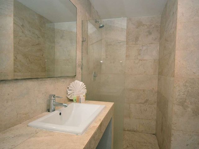 place photo 47
