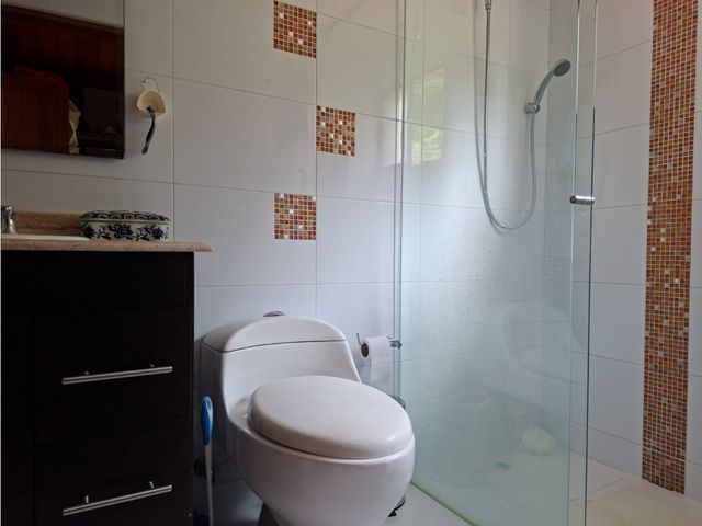 place photo 49