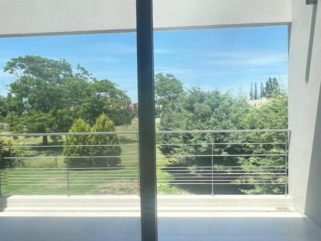 place photo 47