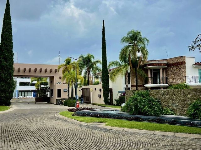 place photo 49