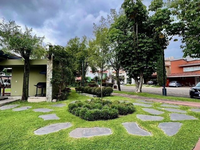 place photo 48