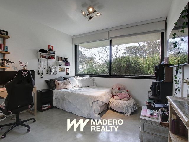 place photo 53