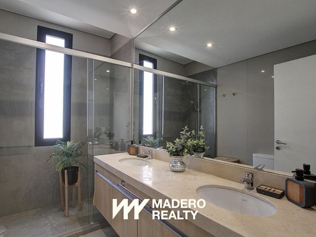 place photo 61