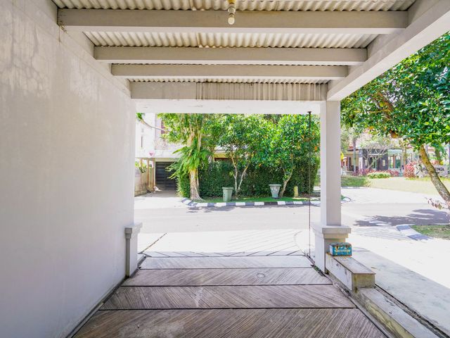 place photo 37