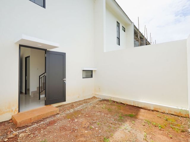 place photo 23