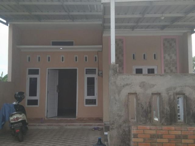 Jual rumah baru 60/72 Ambokembang Pekalongan tinggal bawa koper aja