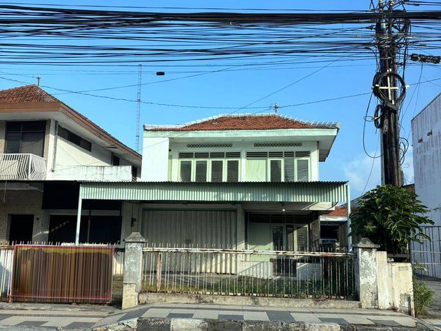 Rumah Tengah Kota Strategis di Jl. Jendral Sudirman Semarang