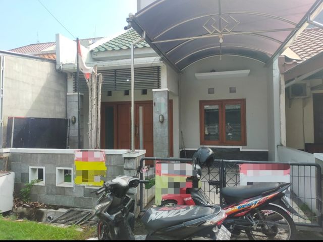 DiJual Rumah Asri Nyaman Siap Huni Babatan Pratama Wiyung Surabaya