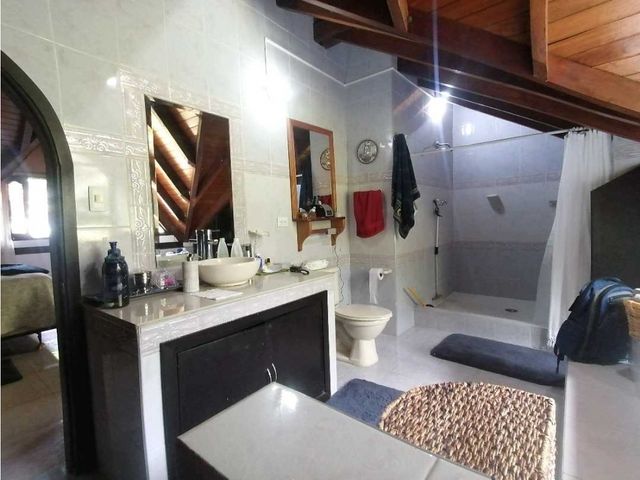 place photo 68
