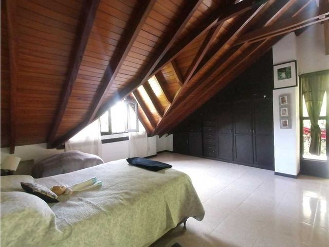 place photo 58