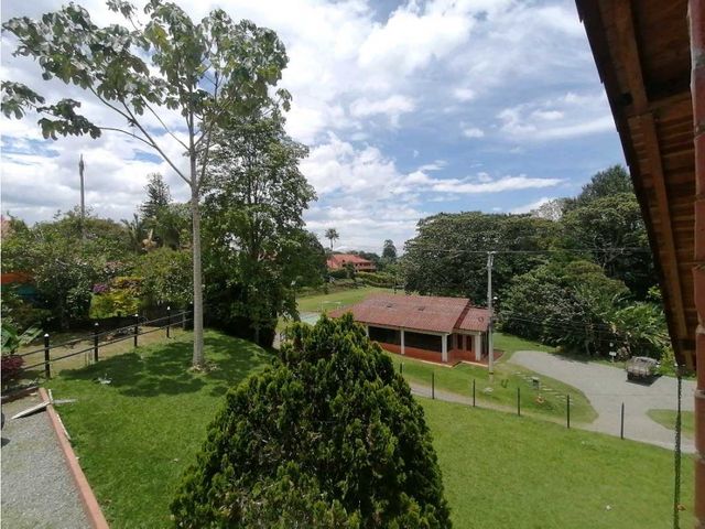 place photo 50