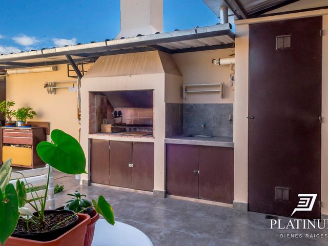 place photo 48